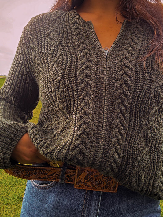 Laura Zip Sweater (M/L)